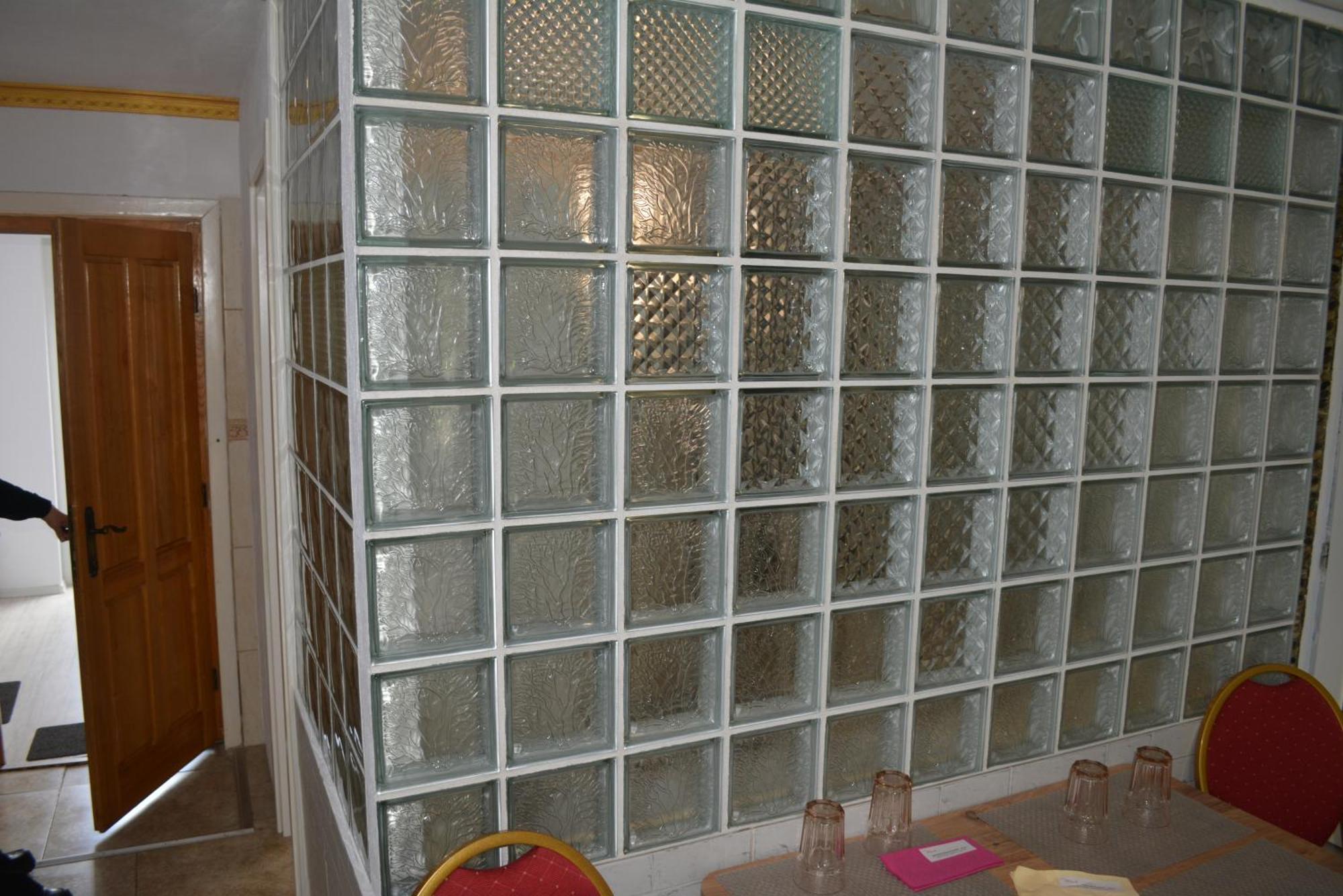 Hotel Colina Restaurant & Events Bistriţa Esterno foto